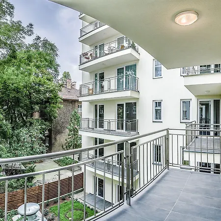 Nova Apartment